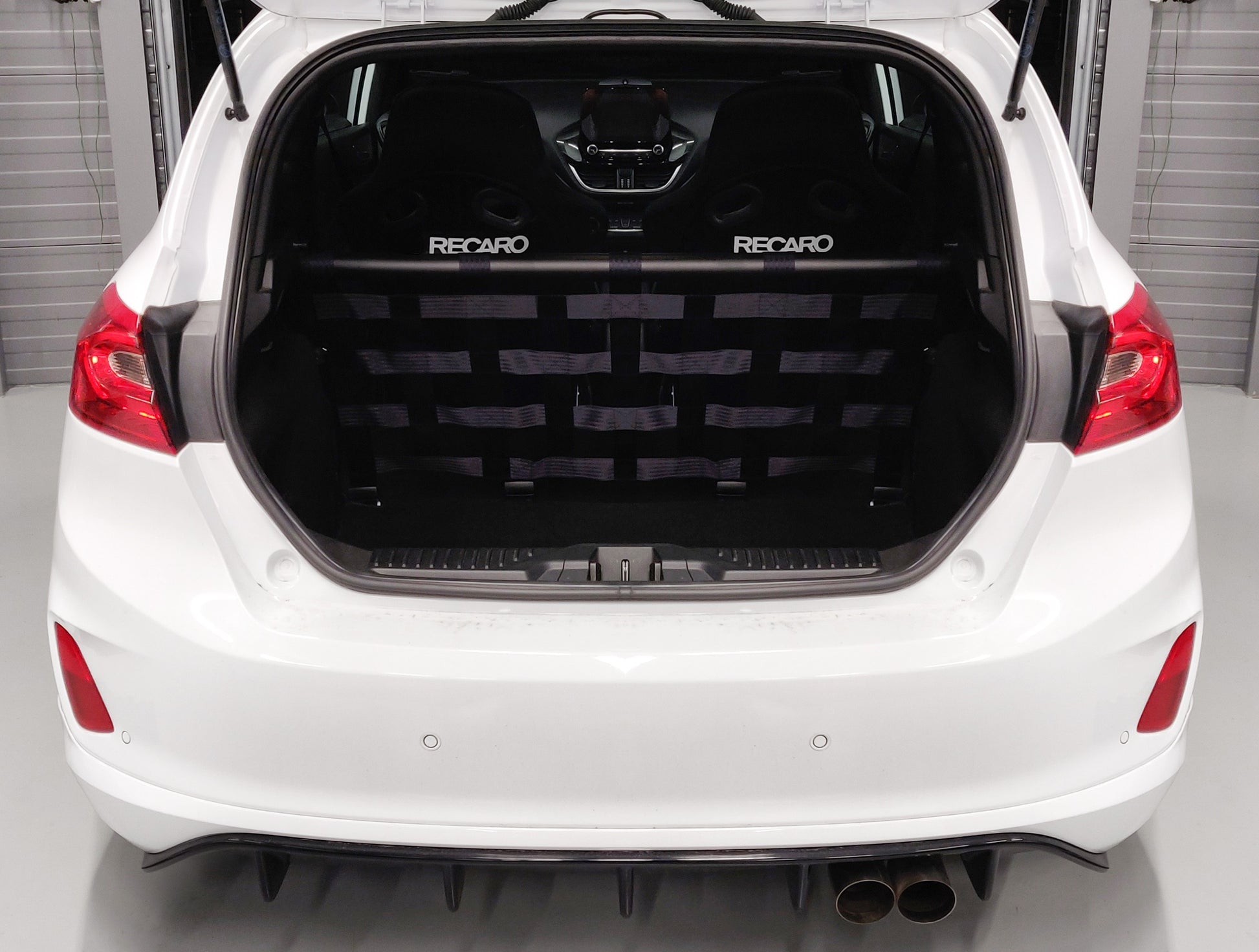 Clubsport Set - Strebe mit Netz für Ford Fiesta ST MK8