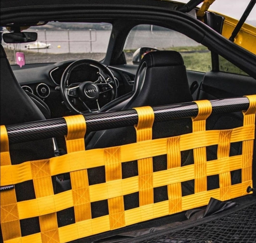 Clubsport Set - Strebe mit Netz für Audi TT / TTS / TTRS 8J