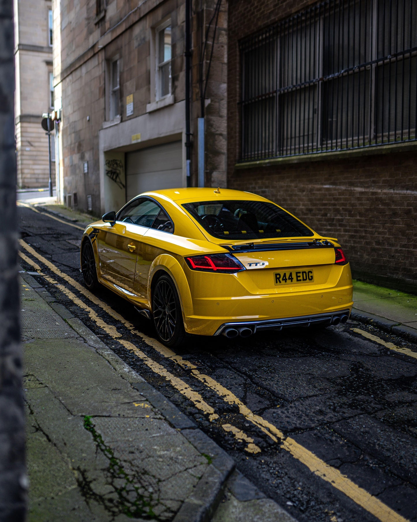 Clubsport Set - Strebe mit Netz für Audi TT / TTS / TTRS 8S