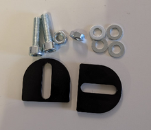 Befestigungsmaterial (Gegenplatten, Schrauben, Unterlegscheiben)